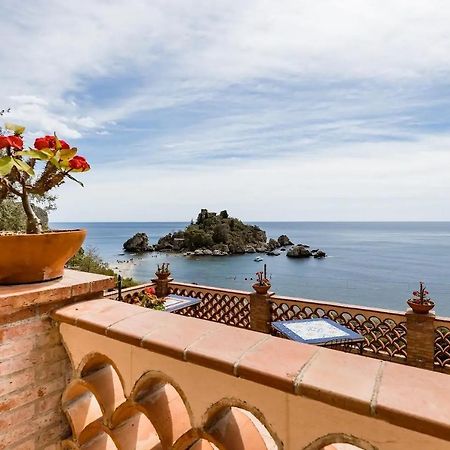 Isola Bella - Rooms Il Pescatore タオルミーナ エクステリア 写真