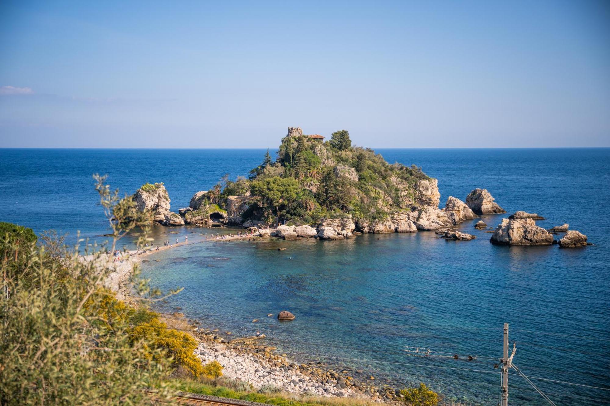 Isola Bella - Rooms Il Pescatore タオルミーナ エクステリア 写真